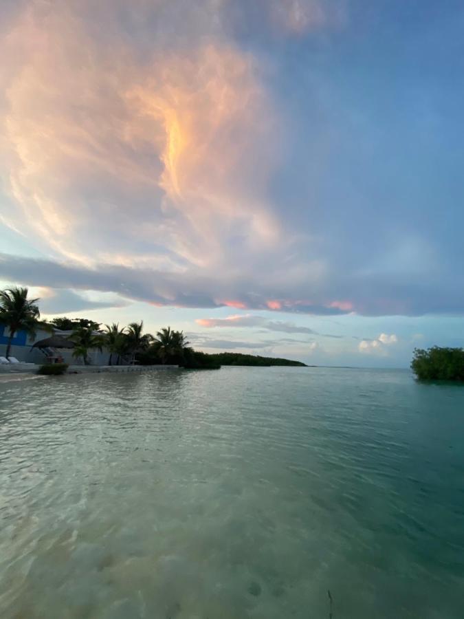 Shaka Caye All Inclusive Resort ベリーズシティ エクステリア 写真