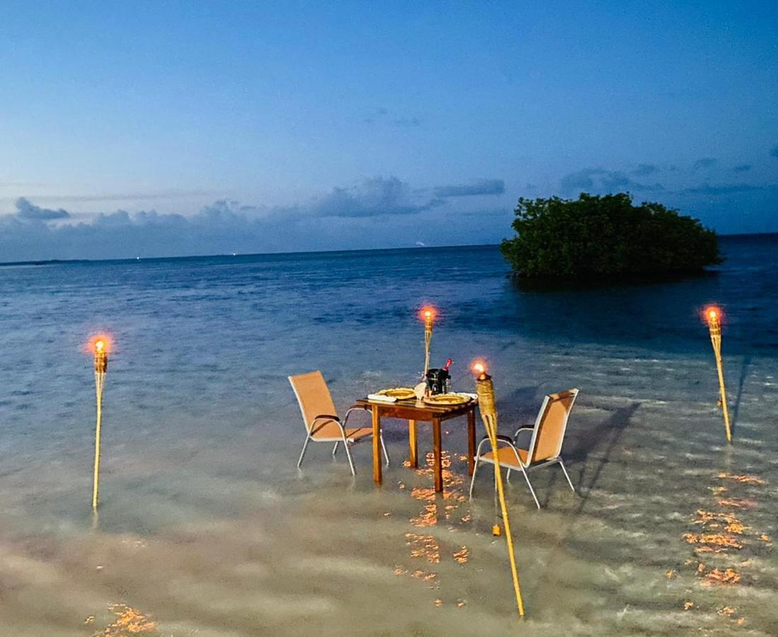 Shaka Caye All Inclusive Resort ベリーズシティ エクステリア 写真