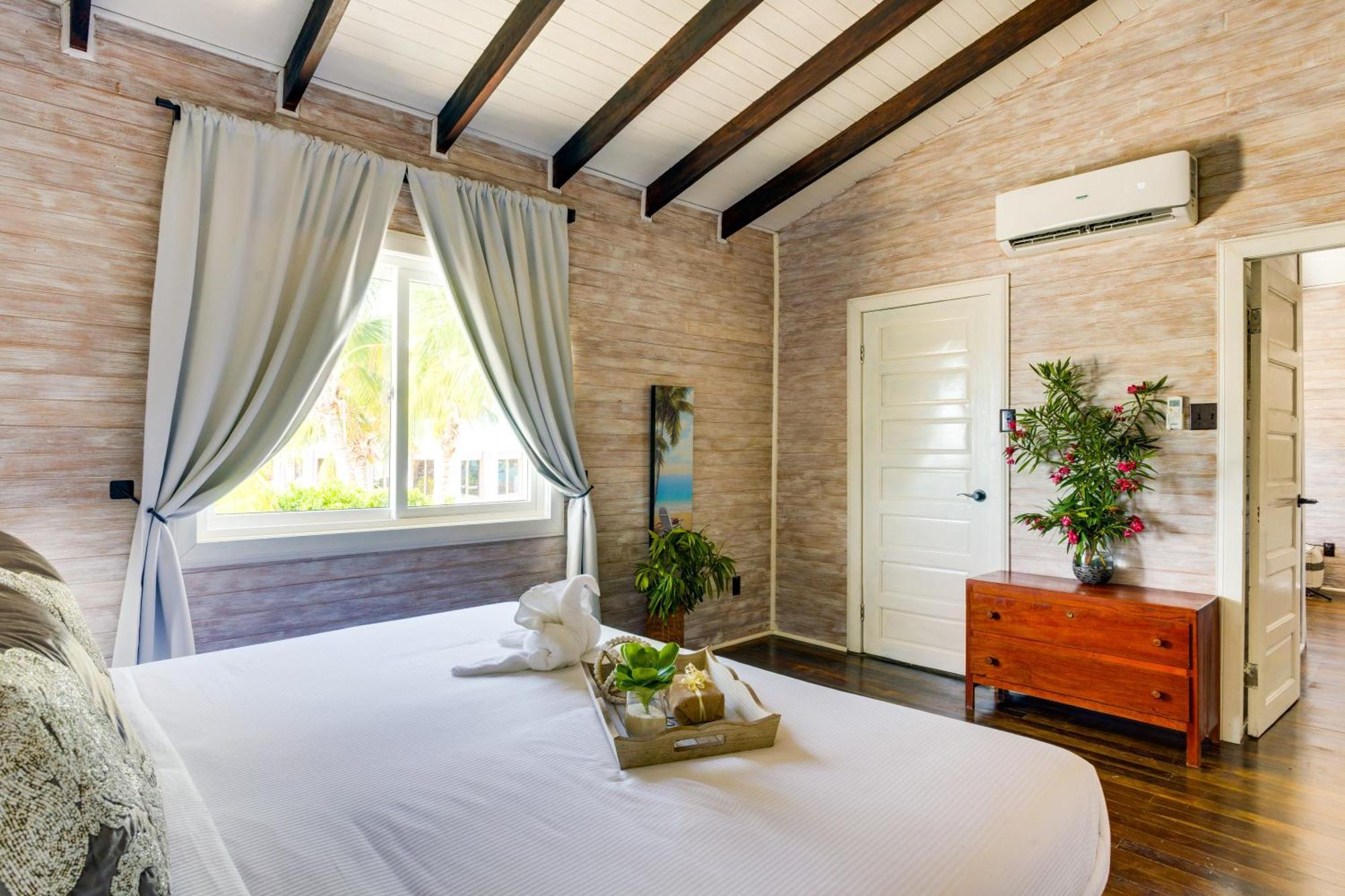 Shaka Caye All Inclusive Resort ベリーズシティ エクステリア 写真