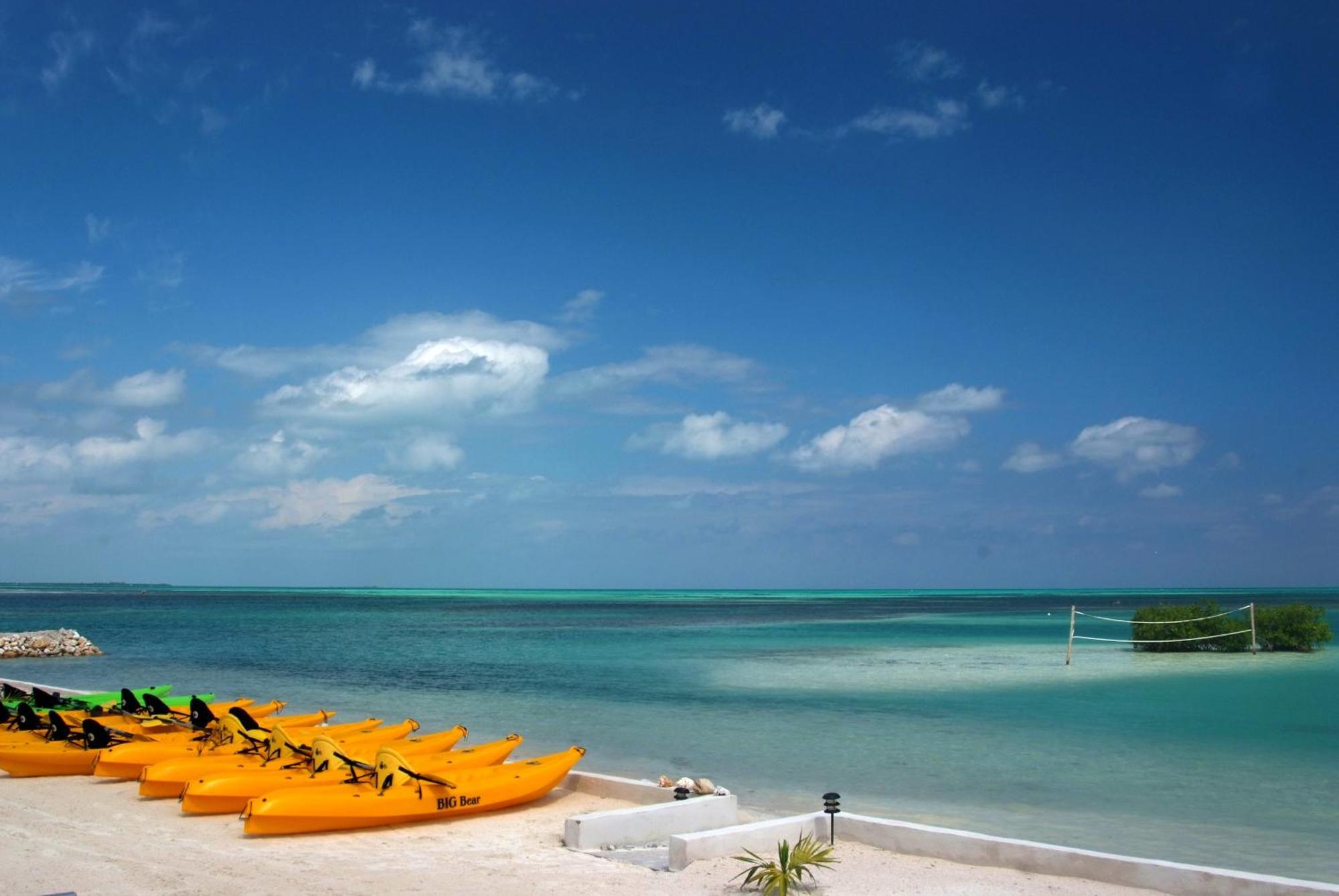 Shaka Caye All Inclusive Resort ベリーズシティ エクステリア 写真