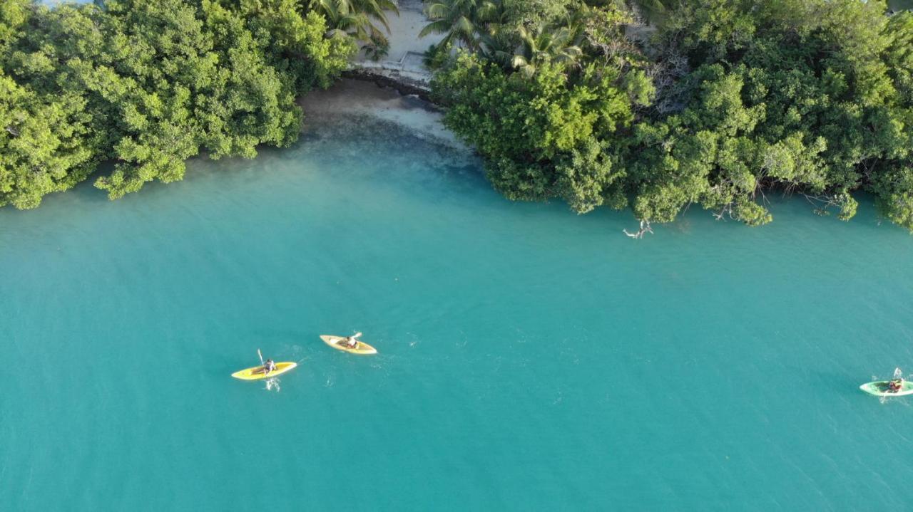 Shaka Caye All Inclusive Resort ベリーズシティ エクステリア 写真